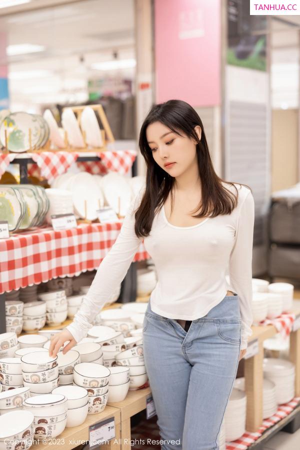豆瓣酱  [XiuRen]高清写真图 2023.11.03 No.7616 豆瓣酱 牛仔裤美腿第38张图片